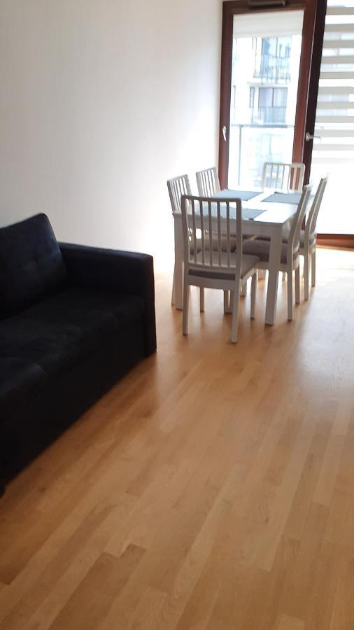 Apartament Na 6 Pietrze Daire Varşova Dış mekan fotoğraf