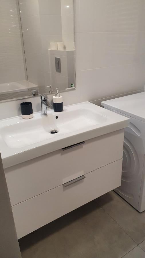 Apartament Na 6 Pietrze Daire Varşova Dış mekan fotoğraf